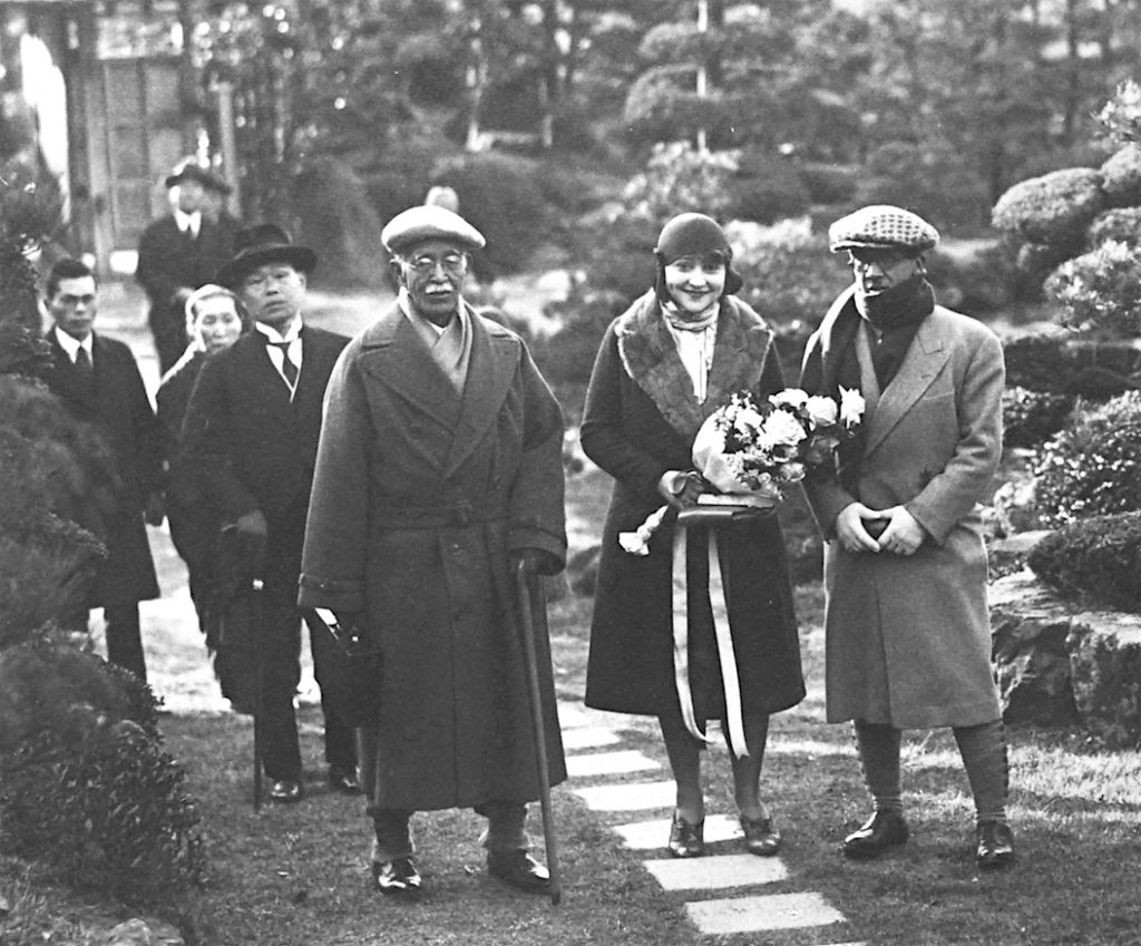 藤田嗣章 (父)、藤田ユキ（妻）、藤田嗣治　日本旅、(東京？)、1929年